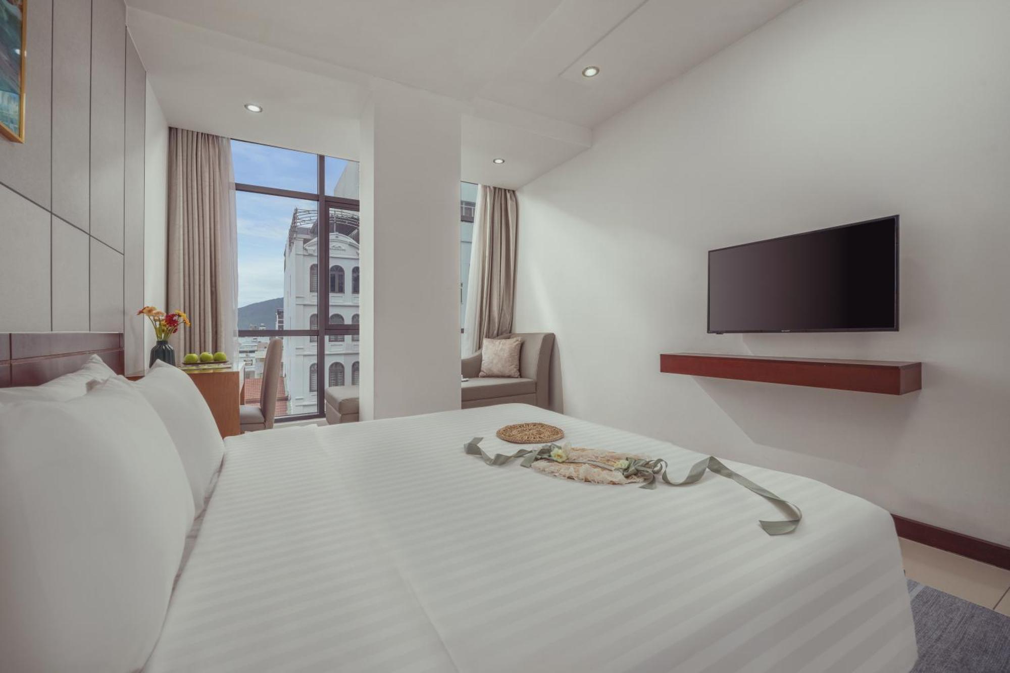 Star Hotel And Spa Danang Exterior photo